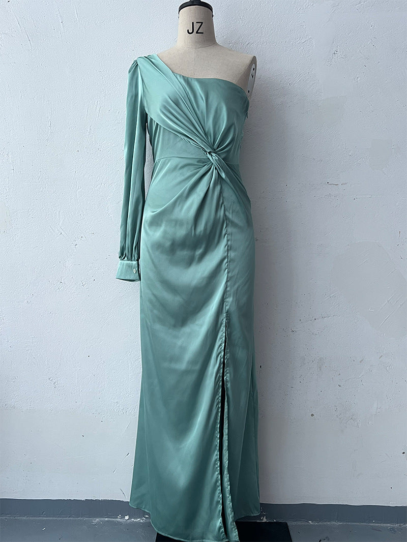 Selene | One Shoulder Gala Jurk met Split