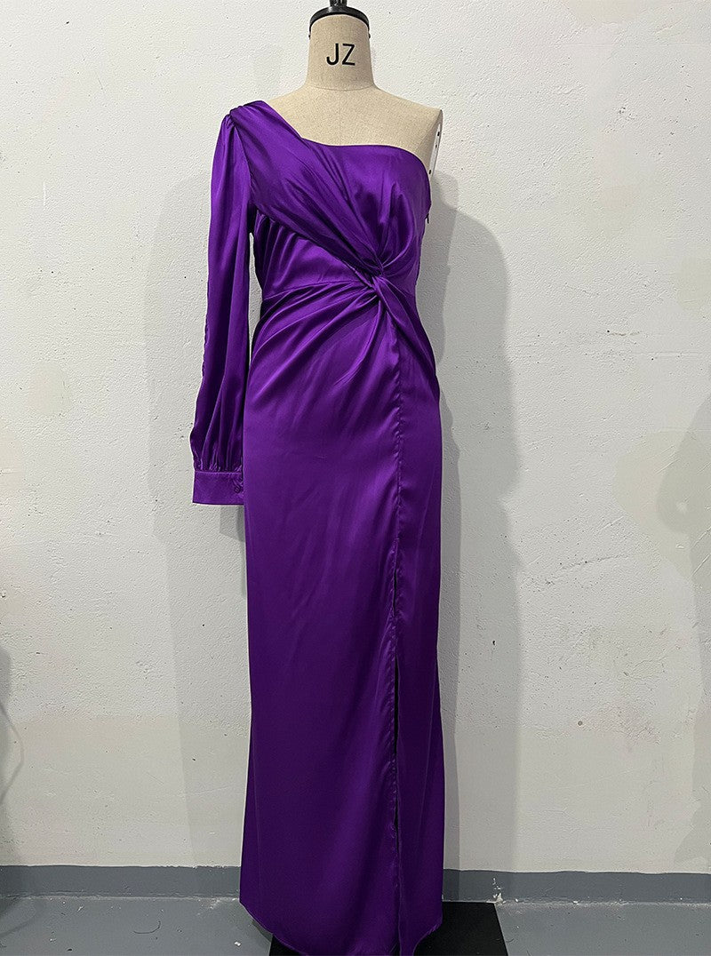 Selene | One Shoulder Gala Jurk met Split