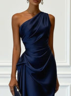 Valentina | Satin One Shoulder Midi Jurk