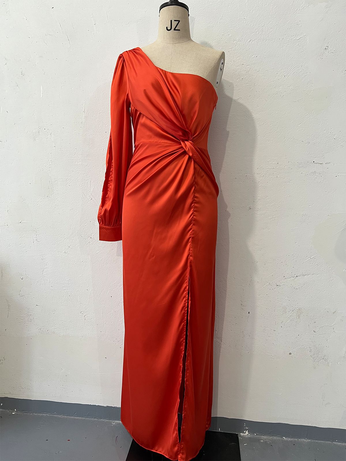 Selene | One Shoulder Gala Jurk met Split