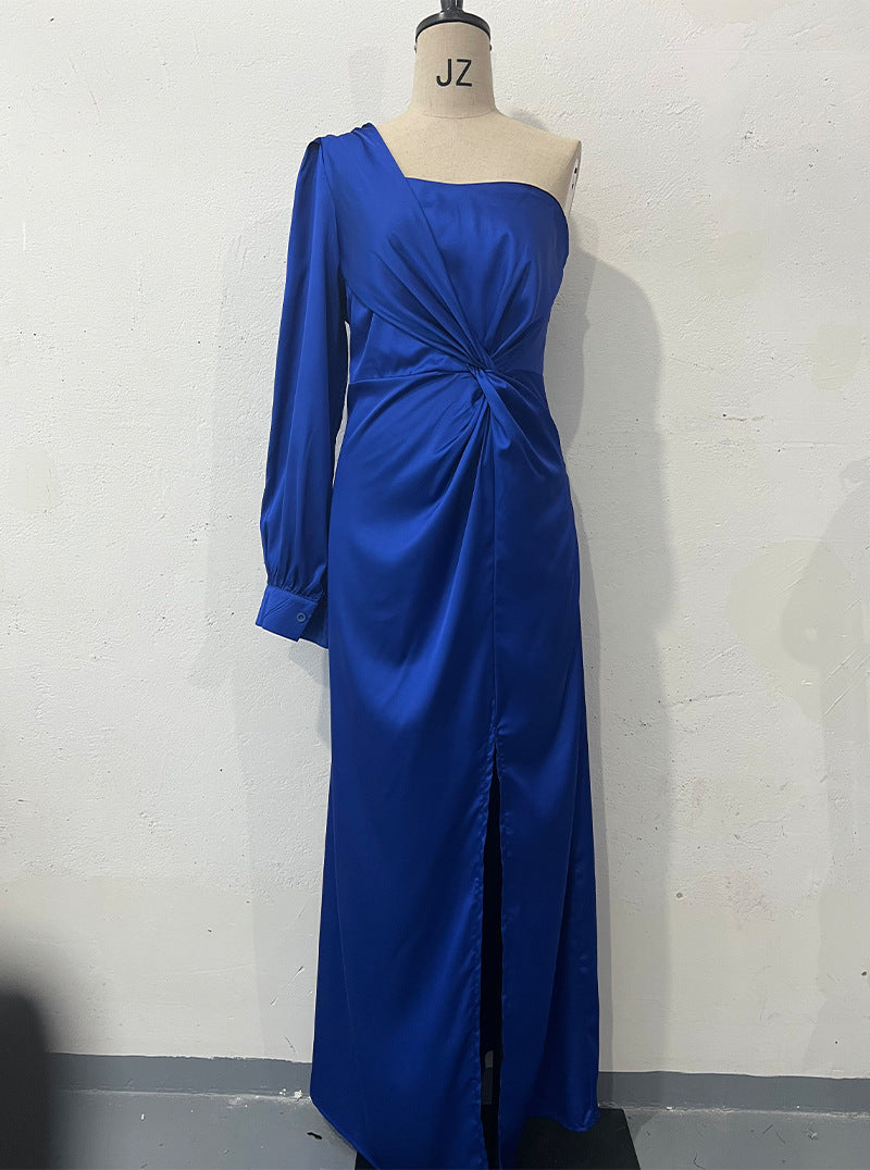 Selene | One Shoulder Gala Jurk met Split
